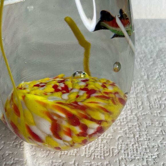 Vintage Murano Egg Shape Fish Millefiori Hand Blown Glass Unsigned Paperweight - Picture 12 of 12